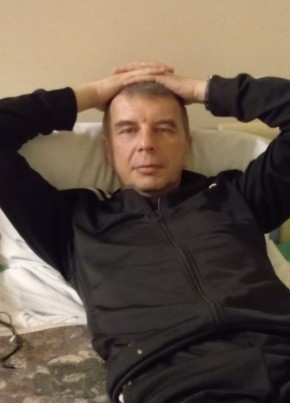 Павел из Санкт-Петербурга 50 лет