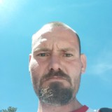 Robert, 40  , San Bernardino