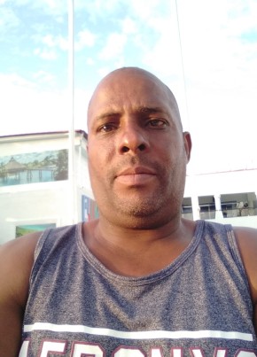 Jose Miguel, 54, República de Cuba, La Habana