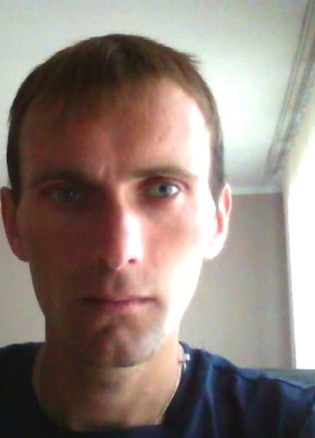 Игорь, 40, Россия, Троицкое (Алтайский край)
