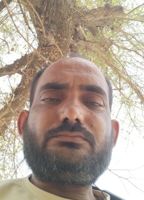 Brajesh Rawat, 36, India, Raipur (Chhattisgarh)