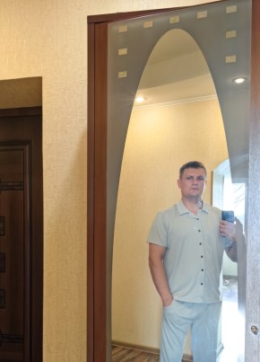 Павел из Самары 34 года