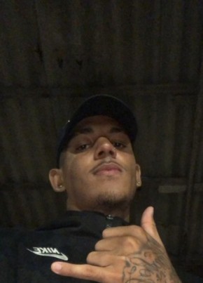 Renan из Bom Jesus do Itabapoana 20 лет