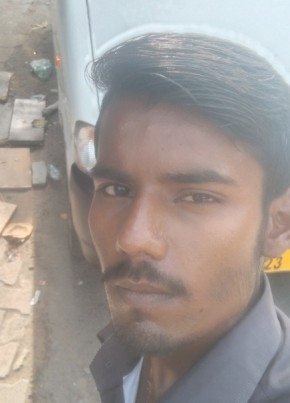 Mohan Kumar, 21, India, Delhi
