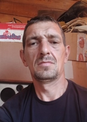 Владимир из Керчи 43 года