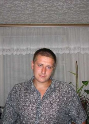 Антон, 35, Россия, Ершов
