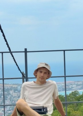 Александр из Санкт-Петербурга 23 года
