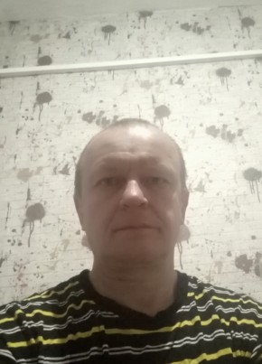 Иван, 44, Россия, Северобайкальск