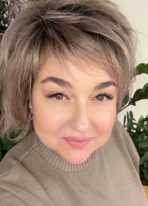 Елена из Воронежа 46 лет