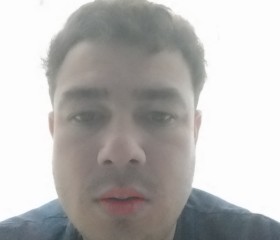 Jonathan, 29, Villa Lugano