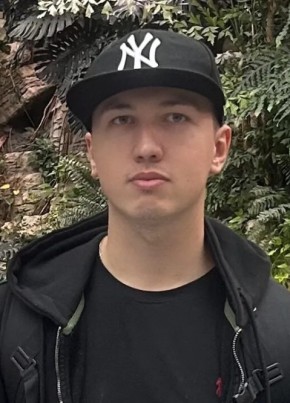 Anton из Новосибирского Академгородока 22 года