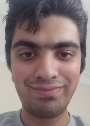 Efecan Yiğit из İstanbul 18 лет