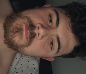 Connor, 24, London