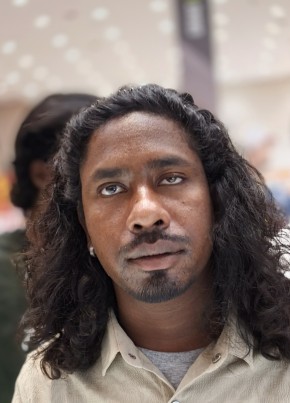 Sujan из اَلدَّوْحَة 19 лет