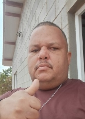 Anderson Leonel из Cuiabá 43 года