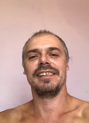 Роман из Киева 44 года