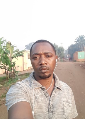 kalyango, 40, Uganda, Kampala