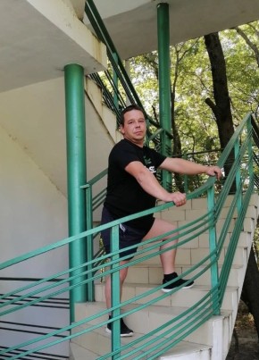 Иван из Красноярска 40 лет