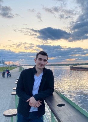 Михаил из Нижнего Новгорода 28 лет