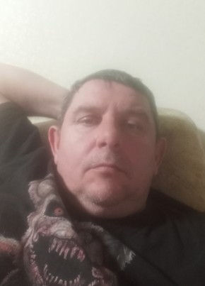 Олег из Волгограда 48 лет
