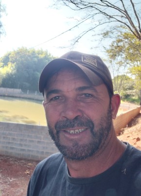 Renato Souza из Guaxupé 45 лет