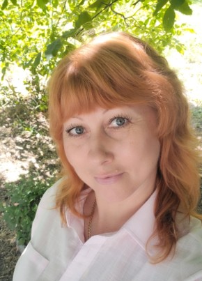 Оксана из Батайска 46 лет