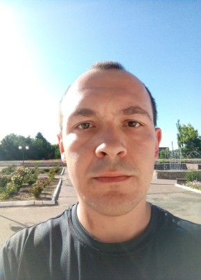 Дмитрий, 37, Россия, Семикаракорск