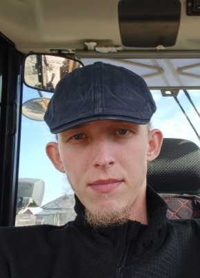 Митяй из Заринска 22 года