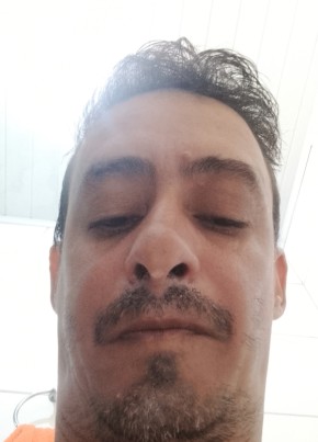 Leonardo из Jaboatão dos Guararapes 46 лет