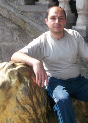Hovsep Arxutyan, 42, Հայաստանի Հանրապետութիւն, Երեվան
