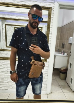 Иван из Edirne 24 года