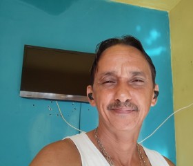 Samuel Miguel, 47, Rio de Janeiro