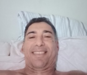 Edu, 45, Lima