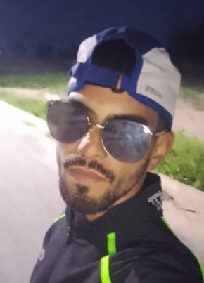 Radoan Boukhari из Oran 18 лет