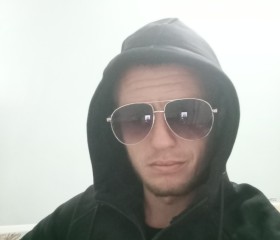 Anatoliy, 30, Brussels