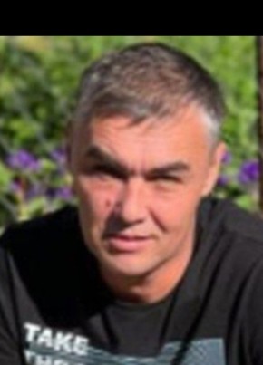 Вадим из Сызрани 52 года