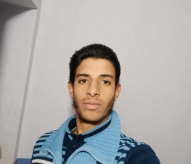 مصطفى سرور, 20, Sohag