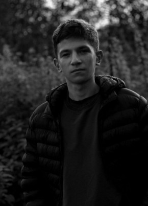 Владислав из Болотное 19 лет