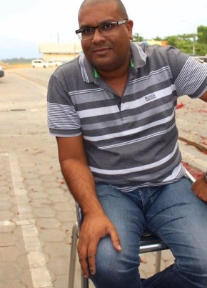 Rabin, 48, Republiek Suriname, Paramaribo