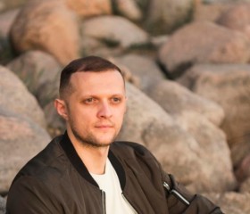 Vasiliy Oleynik, 36, Yerevan