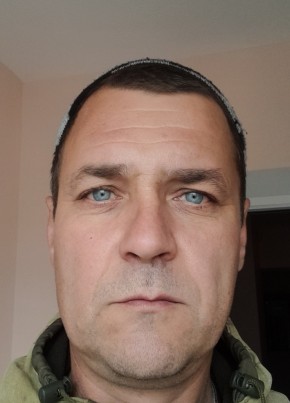 Толя