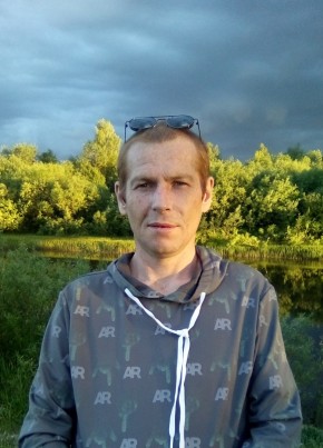 Николай, 43, Россия, Нея