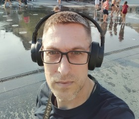 Марвел, 40, Lviv