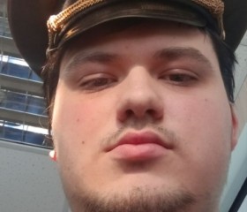 Roman, 18, Tokyo