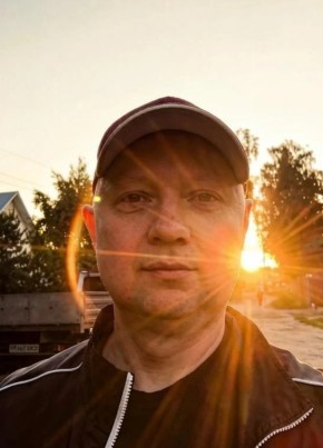 Алексей из Костромы 46 лет