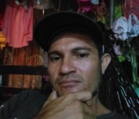 Enrique, 35, La Concepcion