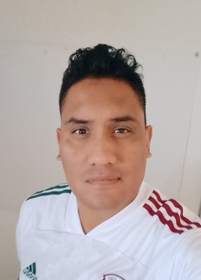 Pablo Valerio, 41, Estados Unidos Mexicanos, Torreón