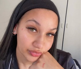 Susan, 20, Charlotte