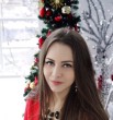 Оля