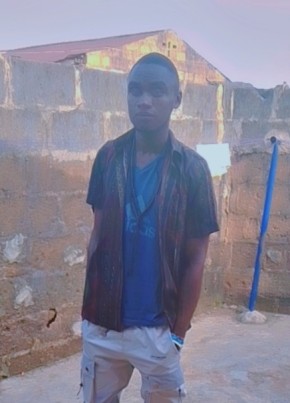 Daniel Gold, 25, Nigeria, Abuja